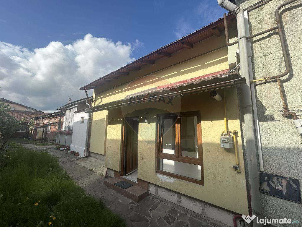 Casă de închiriat în centrul vechi