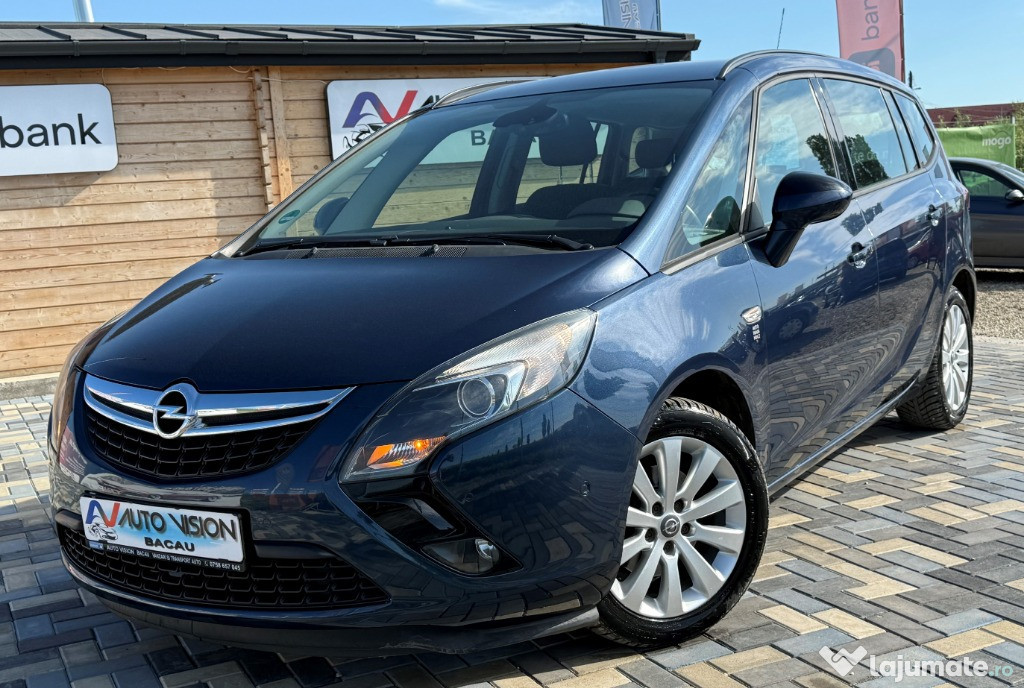 Opel Zafira Tourer 1.4 Benzina 140CP 12/2011 7 locuri Germania!