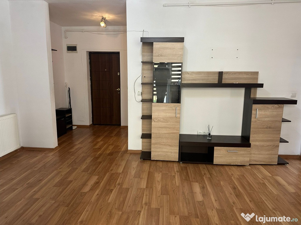 Apartament 3 camere etaj 2 Subcetate