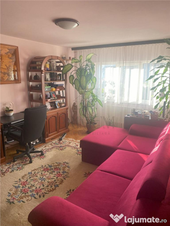 Apartament 3 camere decomandat, 67 mp, Calea Aradului - Piat