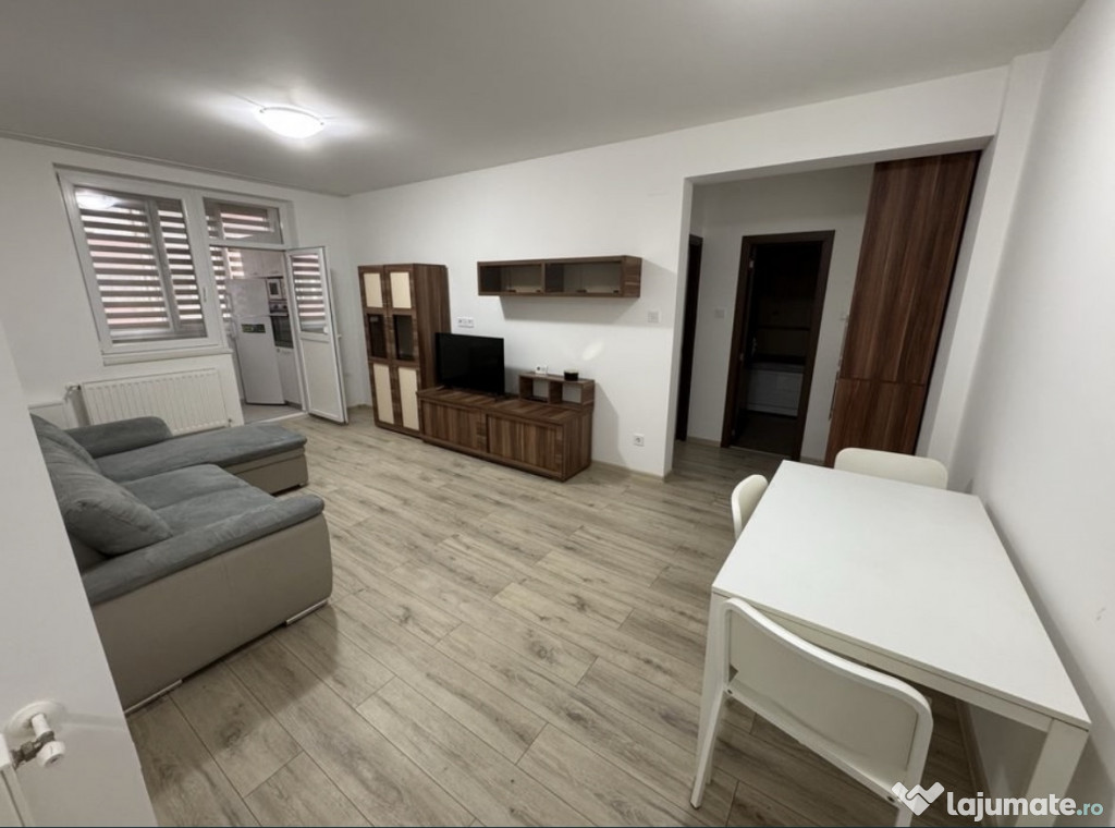 Apartament cu 2 camere, bloc nou, Centru