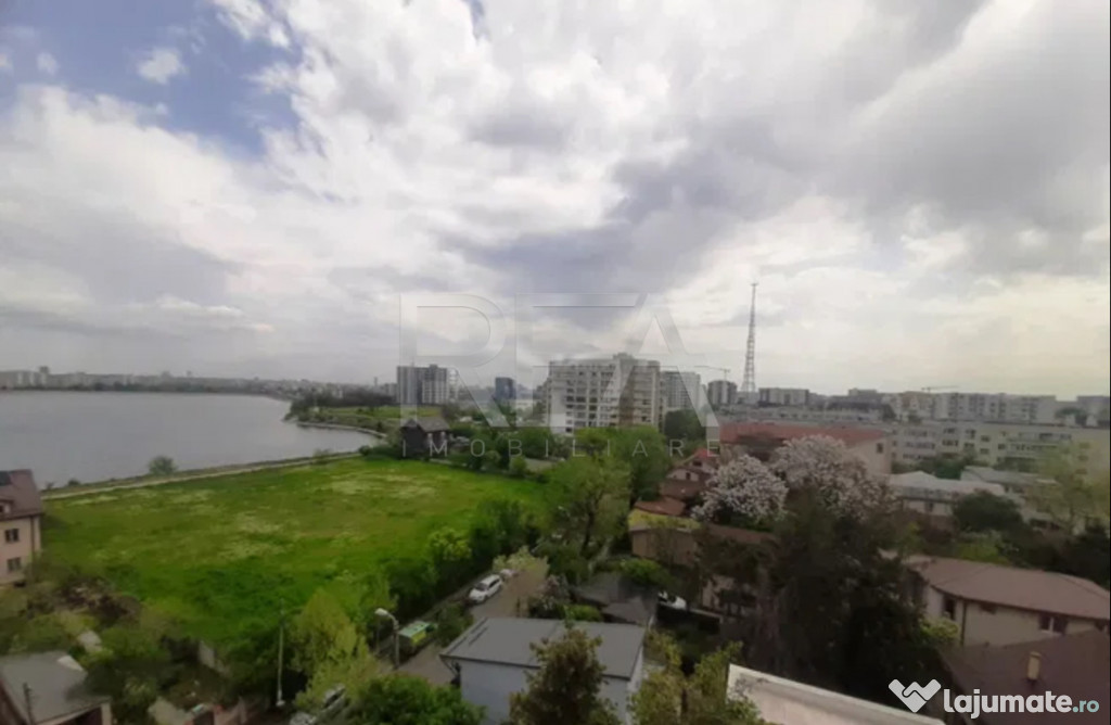 Apartament Panoramic cu Acces Privat din Lift Lacul Morii