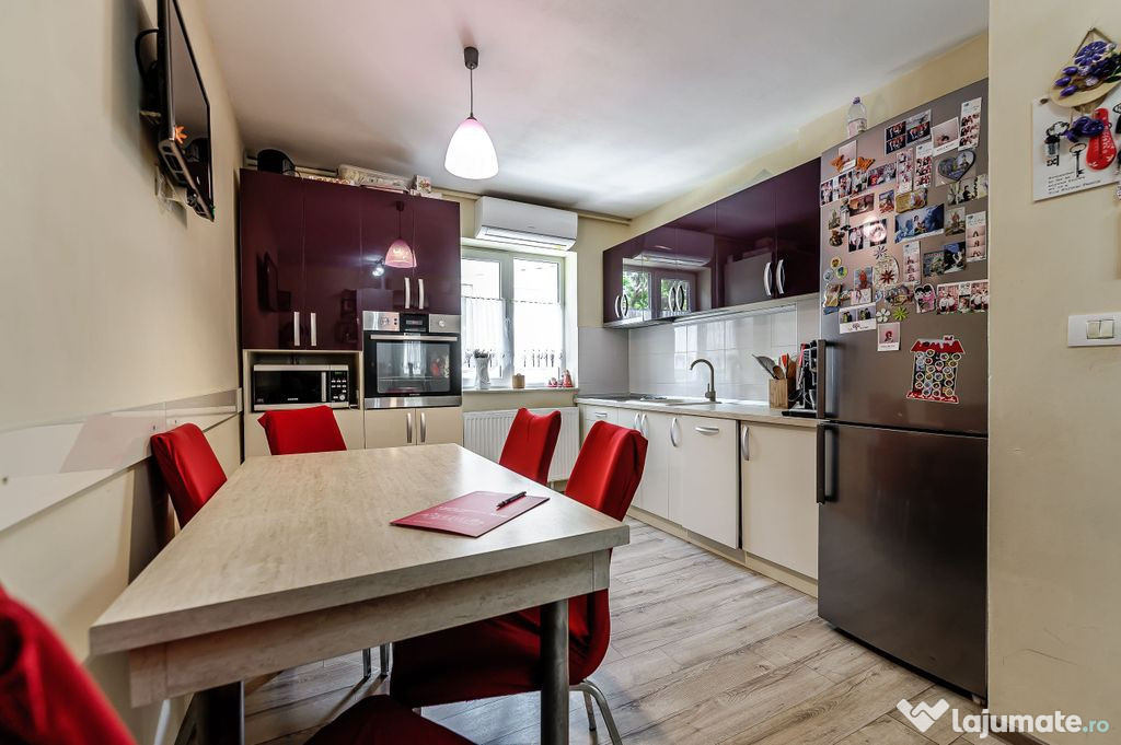 Apartament la 1 minut de Podgoria, 3 camere, etaj 1 Zona ...