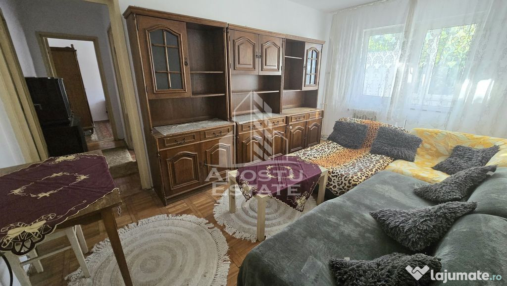 Apartament cu 4 camere, etaj intermediar, zona Dacia