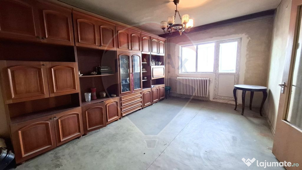Apartament 2 camere decomandat, bloc 1979, Metrou Gorjului