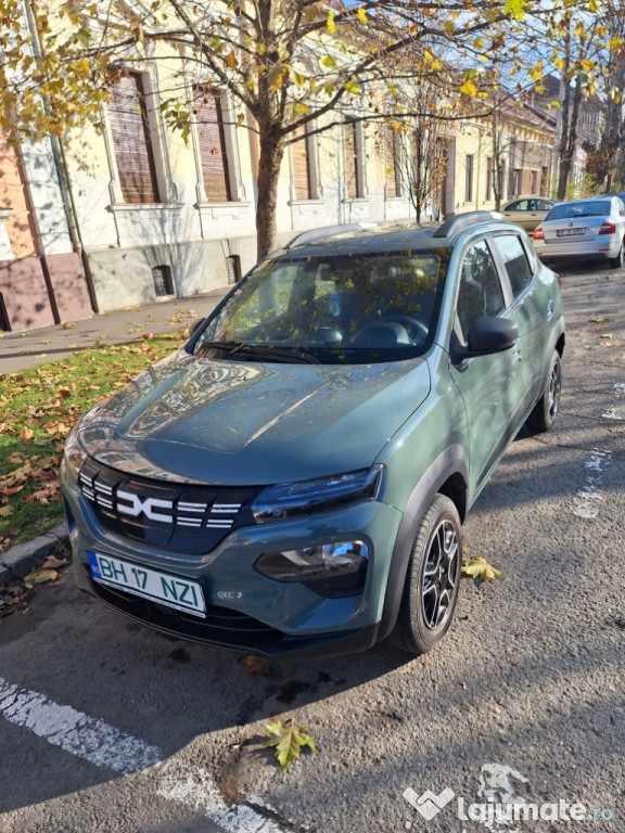 Vand Dacia Spring 2023 45 8000 km 10400 eur