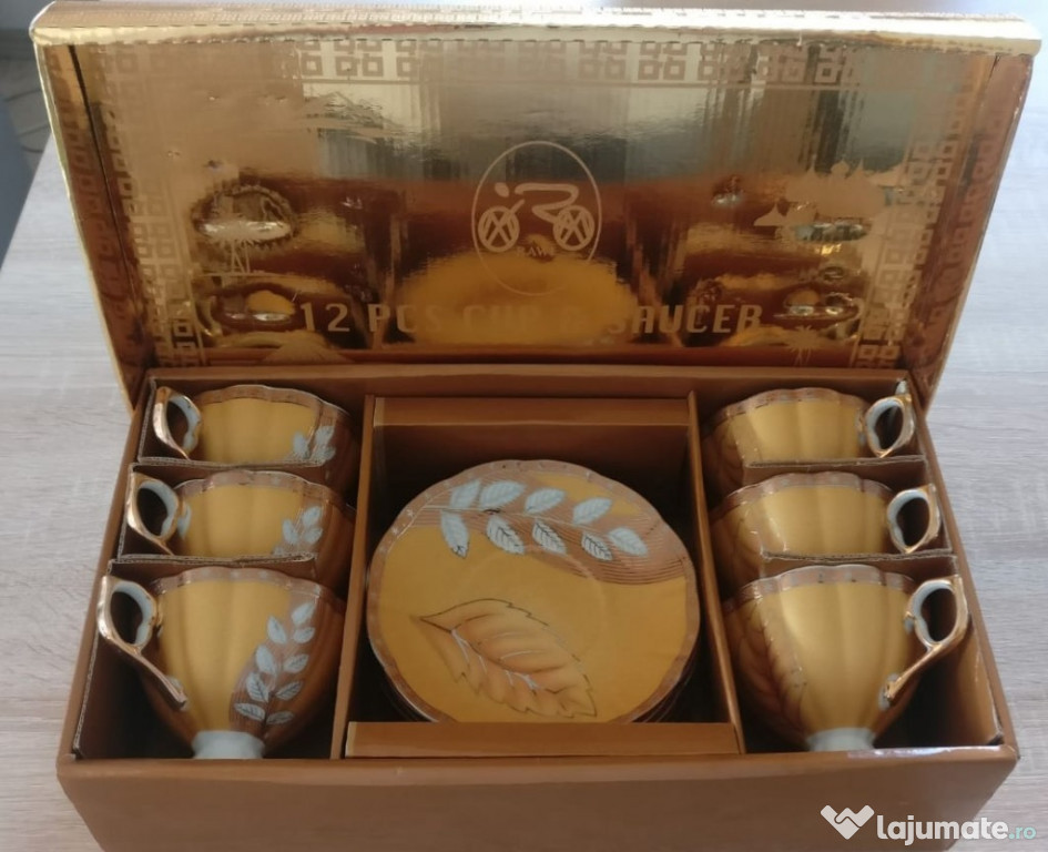 Set superb cesti pentru cafea