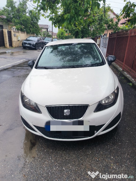 Vând Seat Ibiza 2012