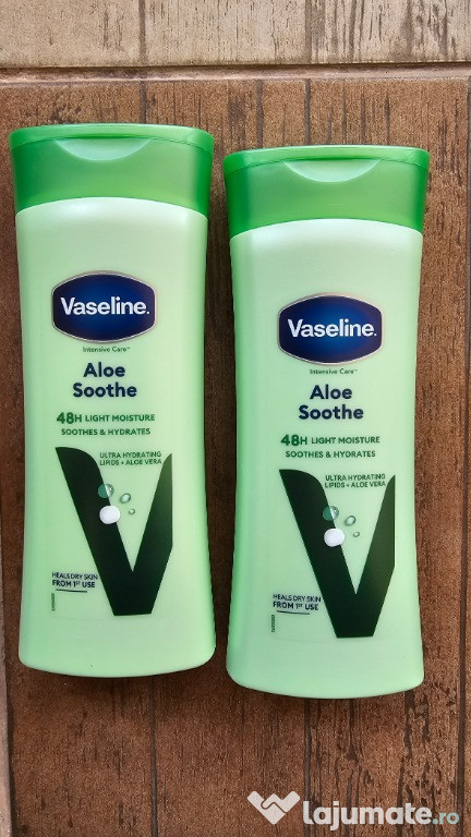 Lotiune de corp Vaseline cu Aloe Vera
