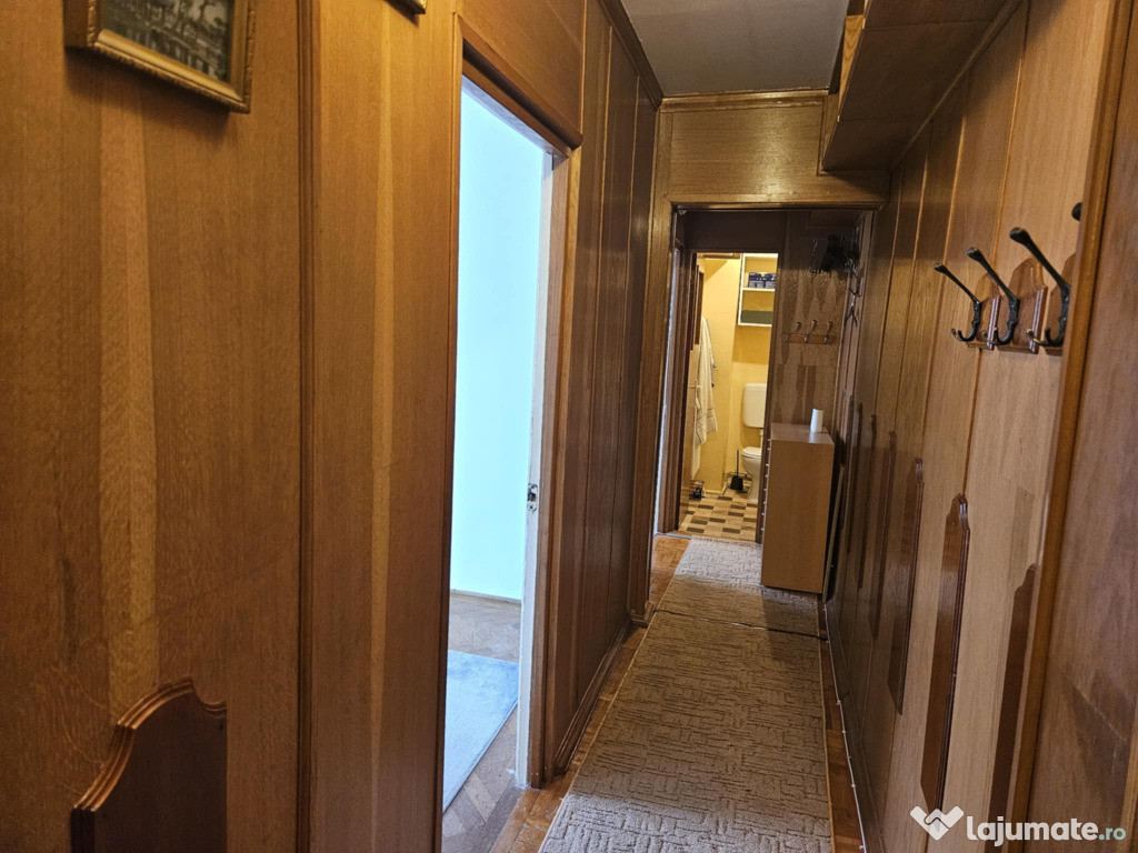 Apartament 3 camere zona ASTRA,str Muncitorilor,