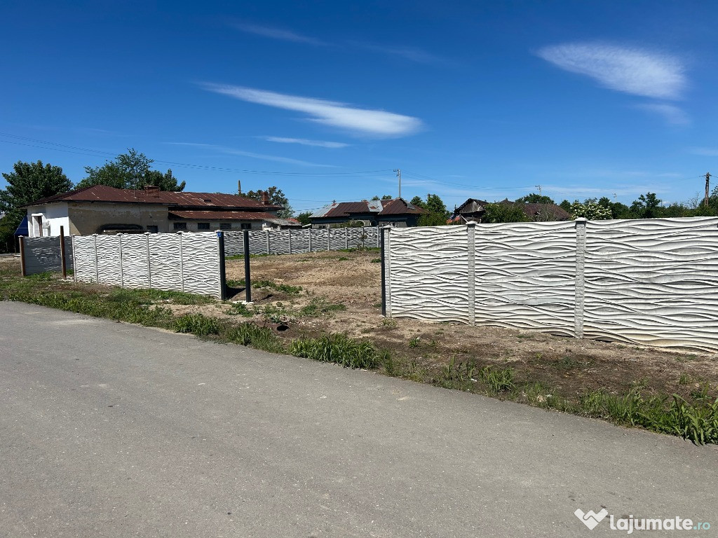 Teren cu suprafata de 1001 m2 in sat Hatcarau comuna Draganesti