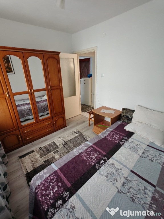 Apartament 2 cam. Dec., cu CT., mobilat/utilat, Podu Ros–Lic. Racovita