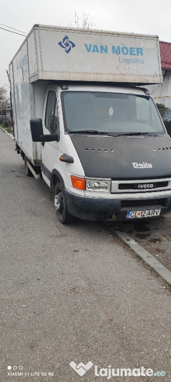 Iveco Daily cub cu lift hidraulic