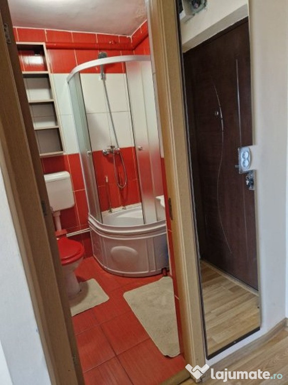 Piata sudului aleea secuilor etaj 5 fara balcon