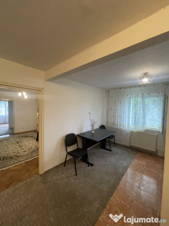 Apartament de 2 camere, 50mp, etaj4, spațiu depozitare pod