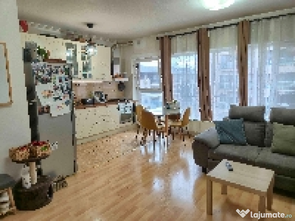 Apartament 3 camere,2 boxe si 2 locuri parcare