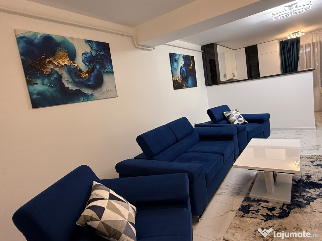 Închiriez apartament