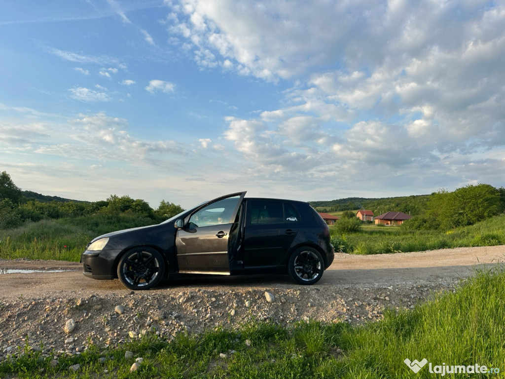 Volkswagen golf 5 2.0 TDI