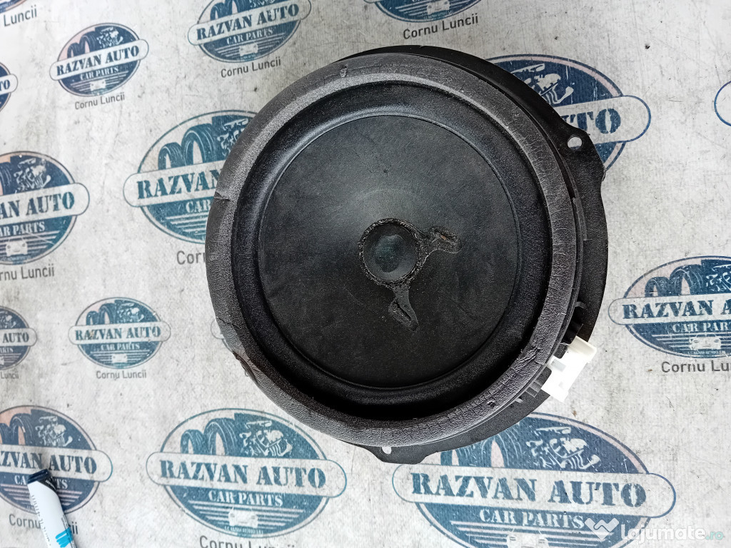 Boxa stanga fata Land Rover Freelander 2