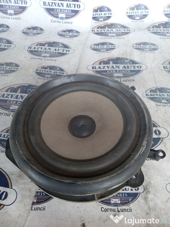Boxa stanga spate Audi A4 B7