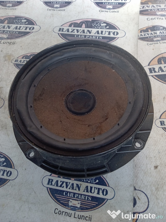 Boxa stanga fata Skoda Fabia 2