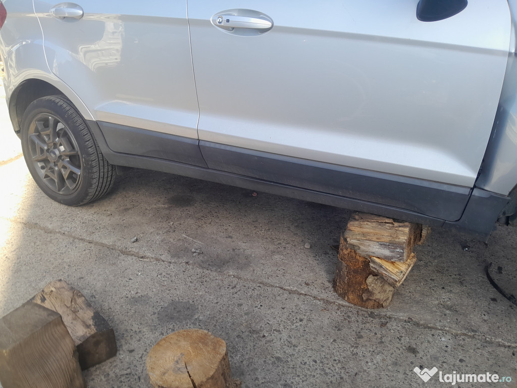 Prag stanga plastic Ford Ecosport 2015