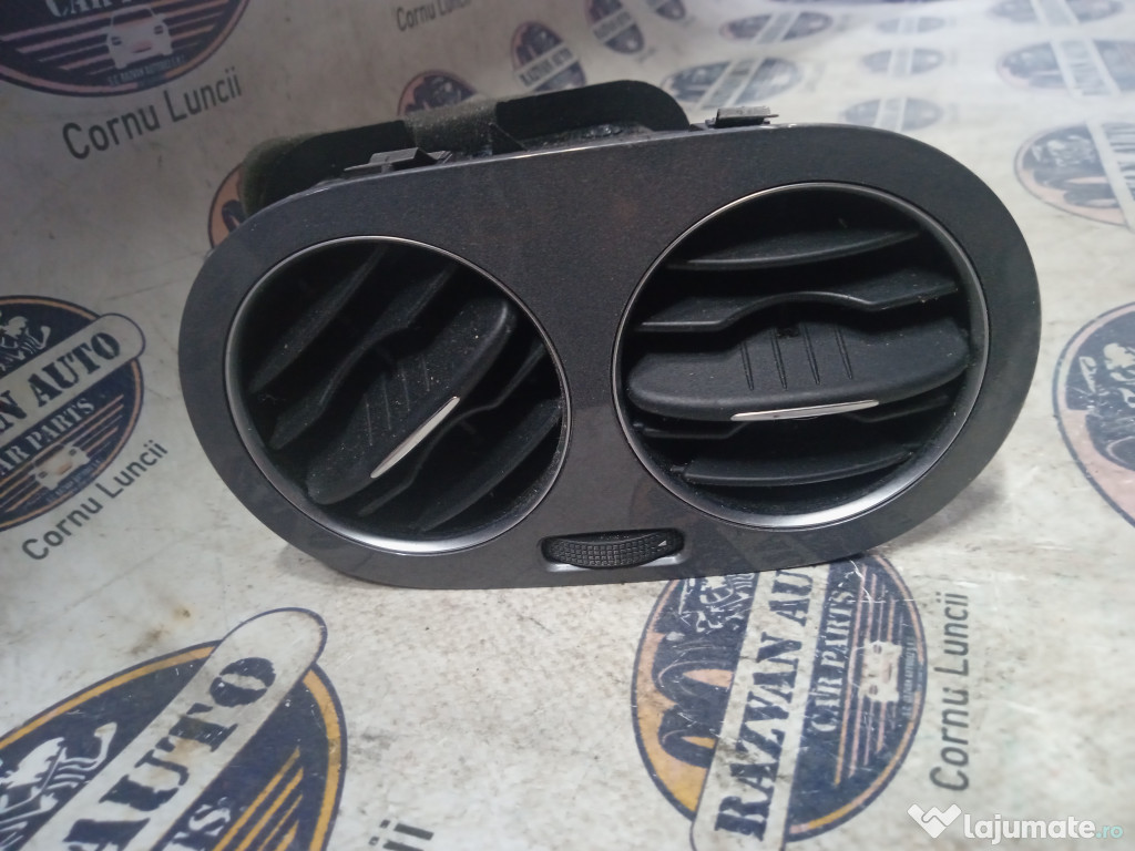 Grila ventilatie dreapta Volkswagen Tiguan 2014