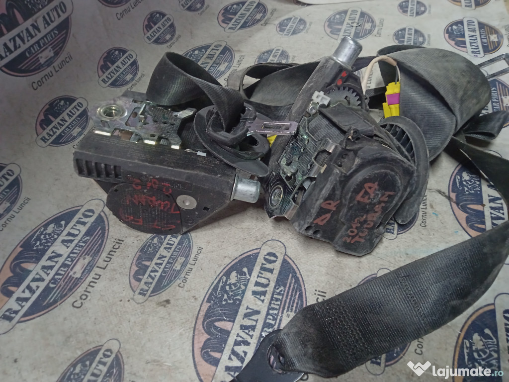 Set Centuri fata cu capsa Volkswagen Touran 2012