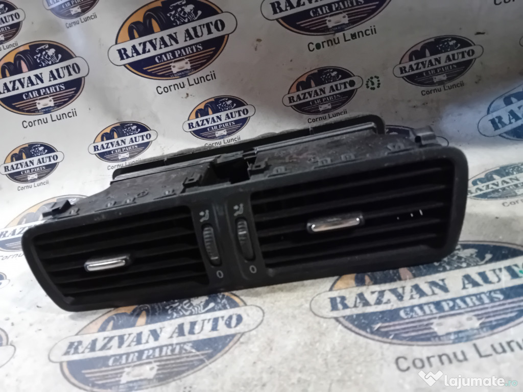 Grila centrala fata Volkswagen Passat B6 2006
