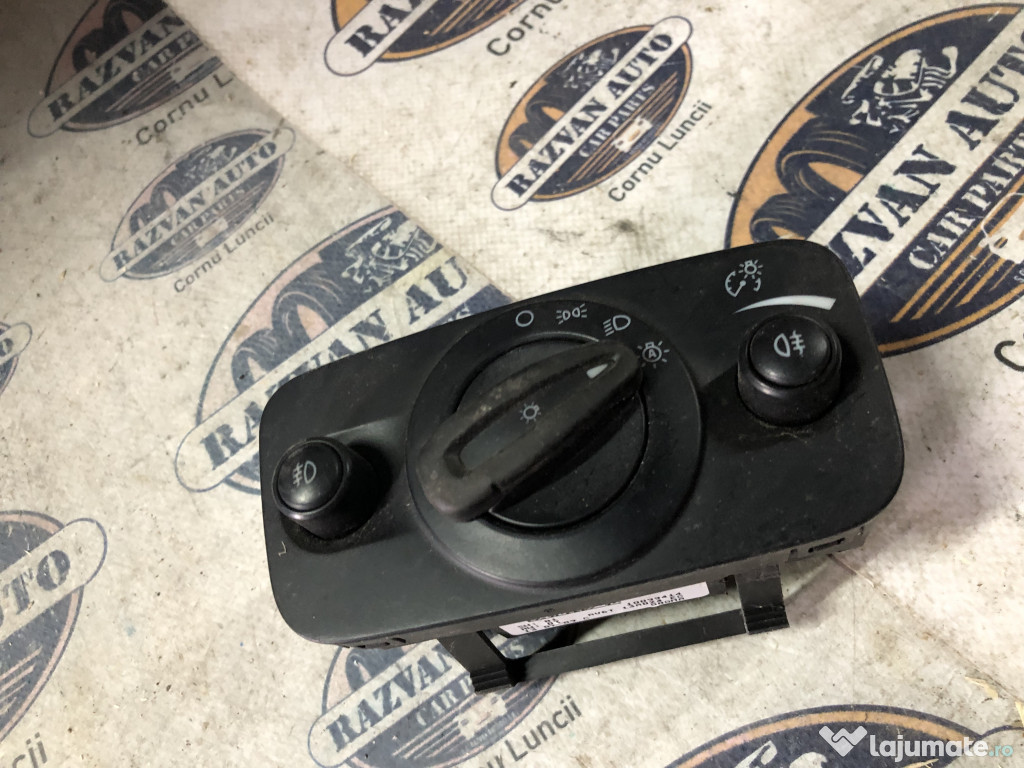 Bloc lumini Ford Kuga 2014