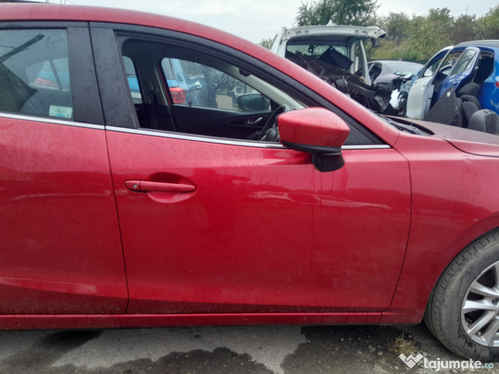 Usa dreapta fata Mazda 3 2015