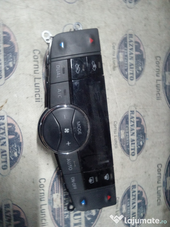 Panou comanda clima Nissan Pulsar 2015