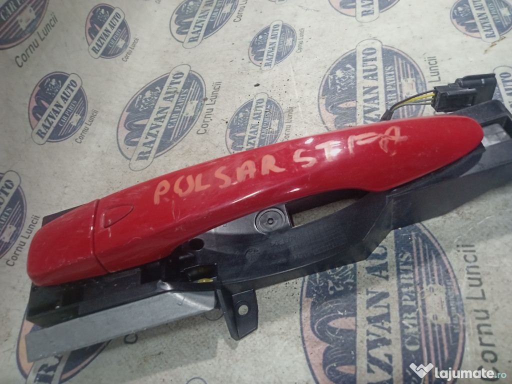 Maner exterior stanga fata Nissan Pulsar 2011