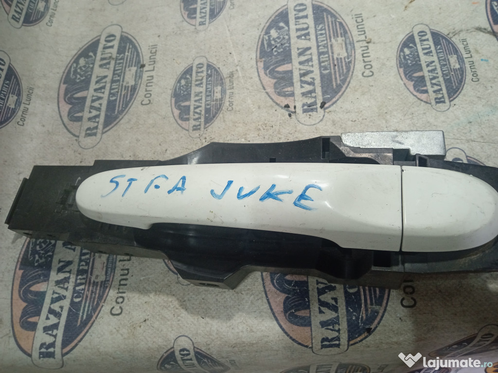 Maner exterior stanga fata Nissan Juke 2011