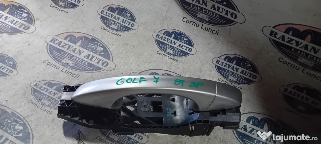 Maner exterior stanga spate Volkswagen Golf 7 2014