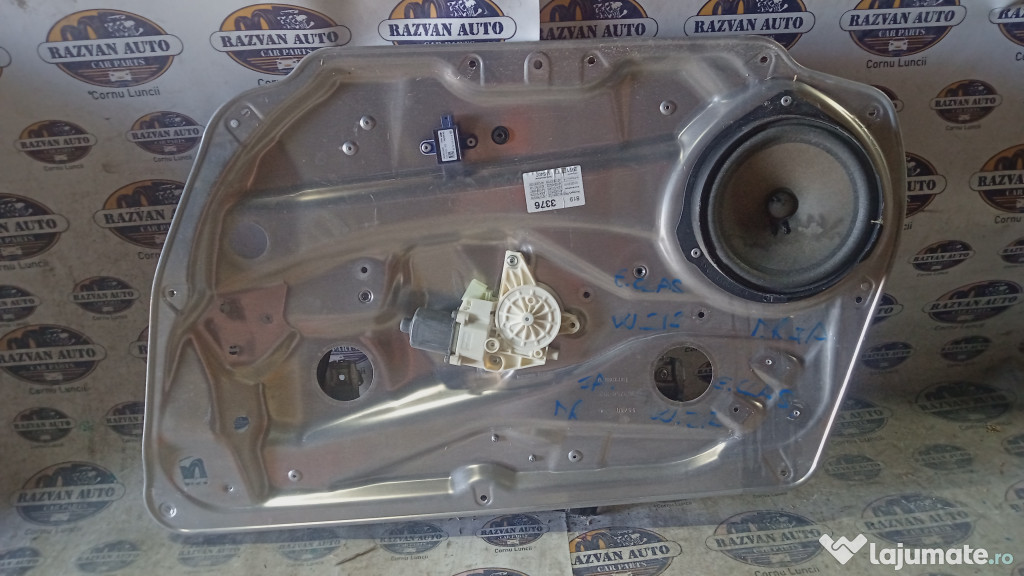 Macara geam dreapta fata Mercedes E-Class W212 2010