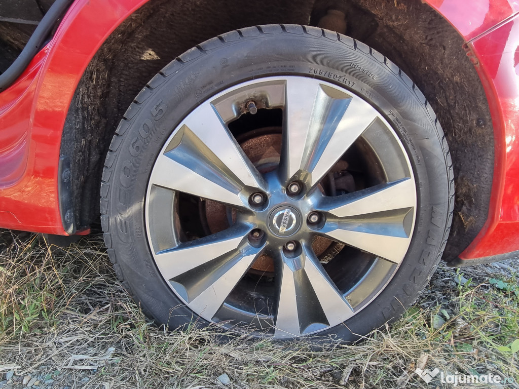 Jante 17 Nissan Pulsar 2015