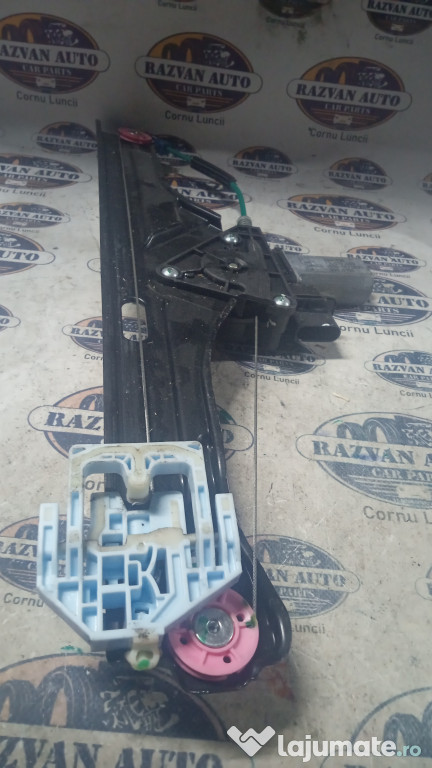 Macara geam dreapta fata BMW Seria 2 F45 2016