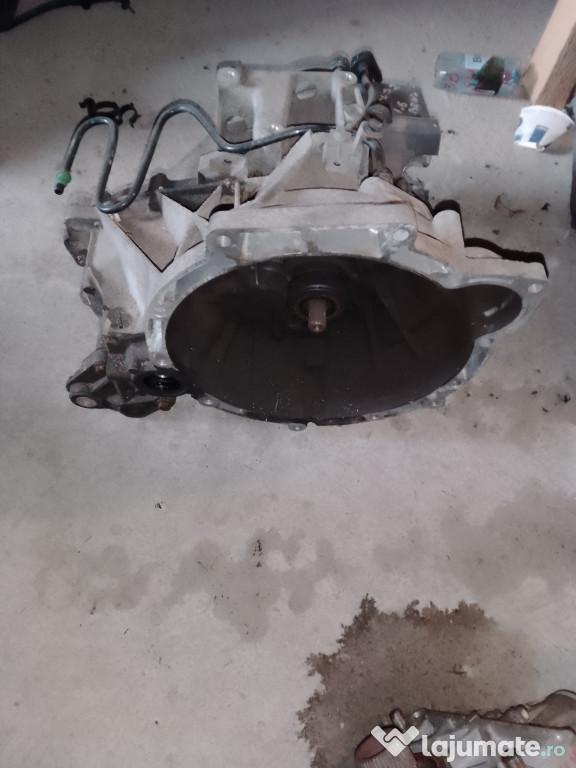 Cutie de viteze in 5 trepte Ford Focus 2 1.6 Benzina 2009