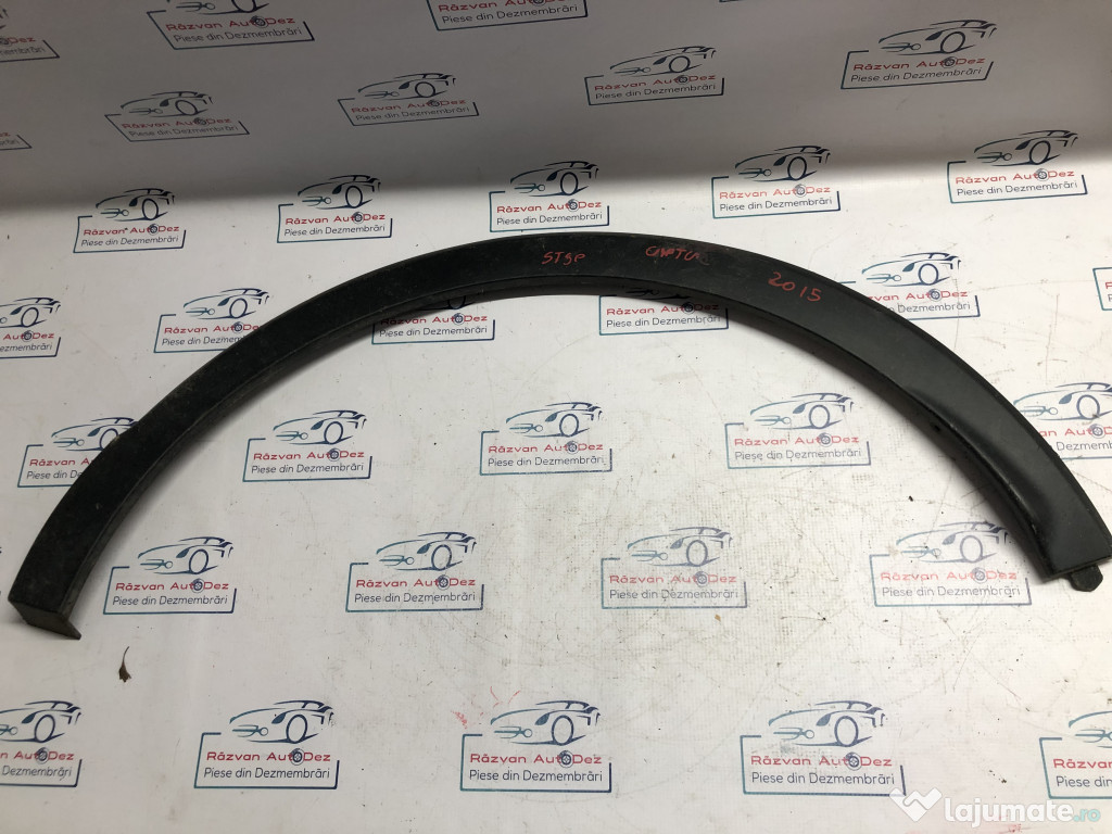 Bandou aripa stanga spate Renault Captur 2015