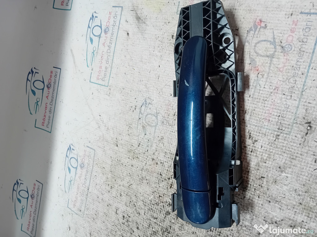 Maner exterior stanga spate Volkswagen Tiguan 2012