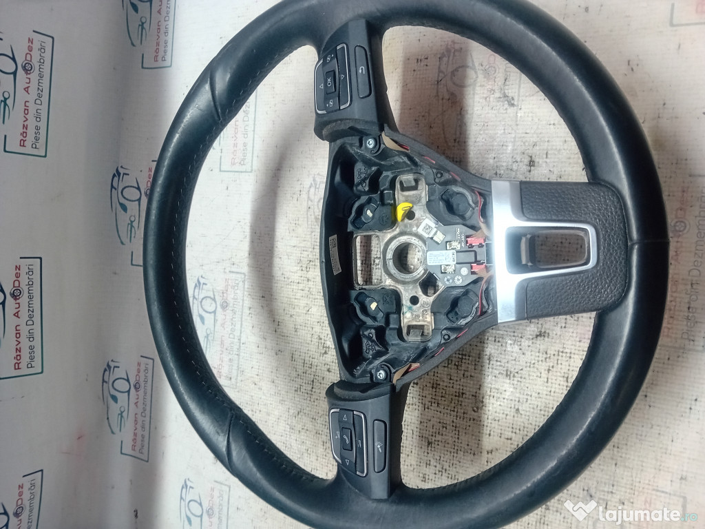 Volan cu comenzi Volkswagen Tiguan 2.0 Motorina 2010