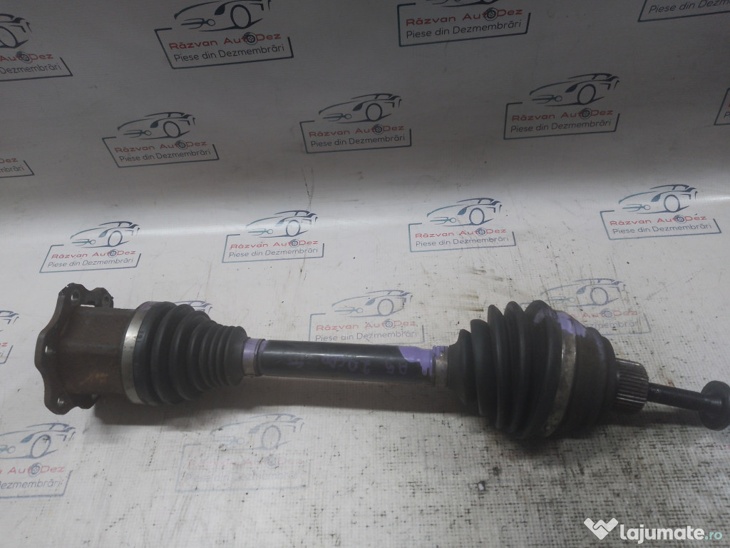 Planetara stanga fata Audi A5 2.0 2011