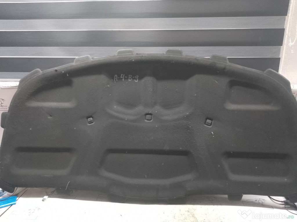 Pâsla capotă Audi A4 B9 2016