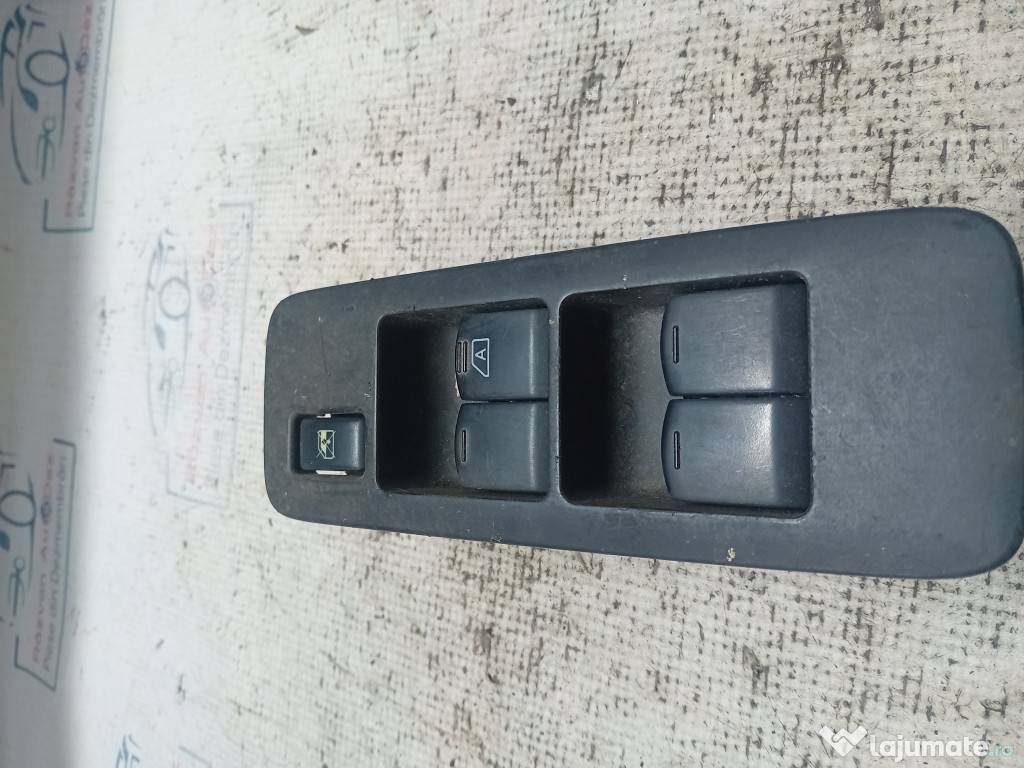 Butoane geamuri electrice Nissan Qashqai 2007
