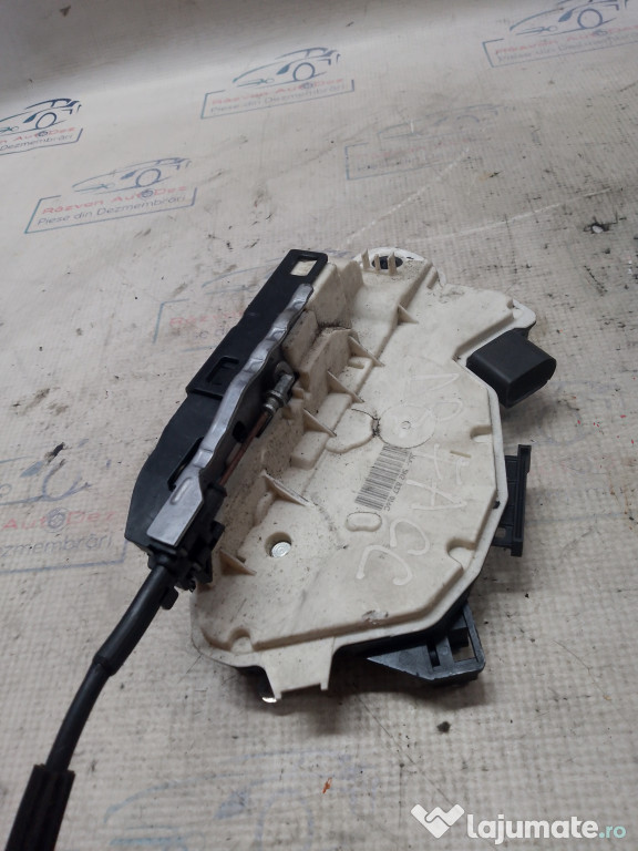 Broasca dreapta fata Volkswagen Passat CC 2012