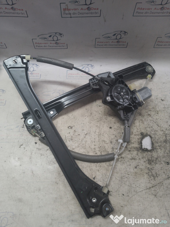 Macara geam stanga fata Skoda Superb 3 2016