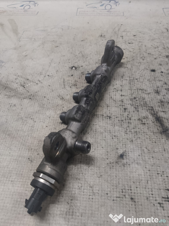 Rampa injectoare Opel Insignia A 2.0 2012