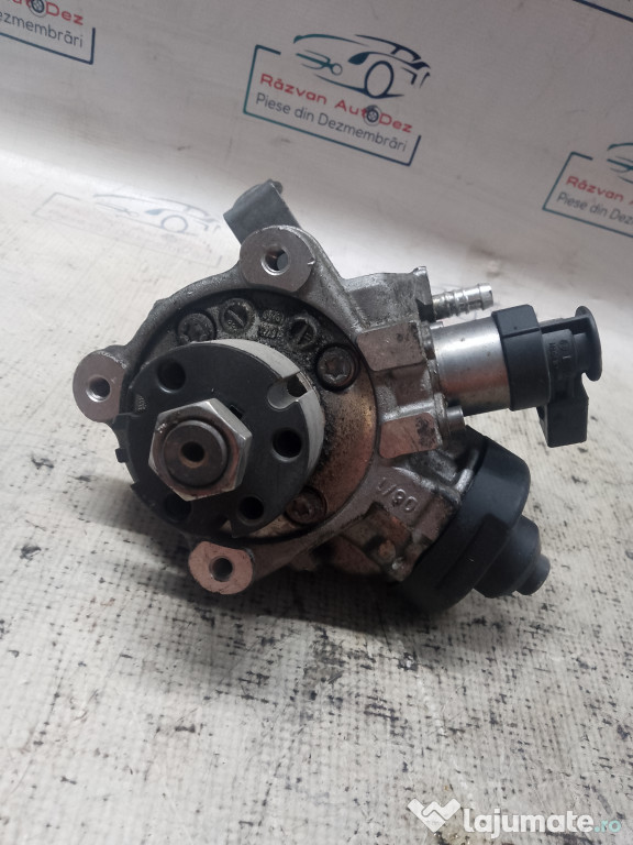 Pompa injectie Volkswagen Passat CC 2011