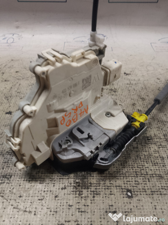 Broasca dreapta spate Audi A4 B9 2015